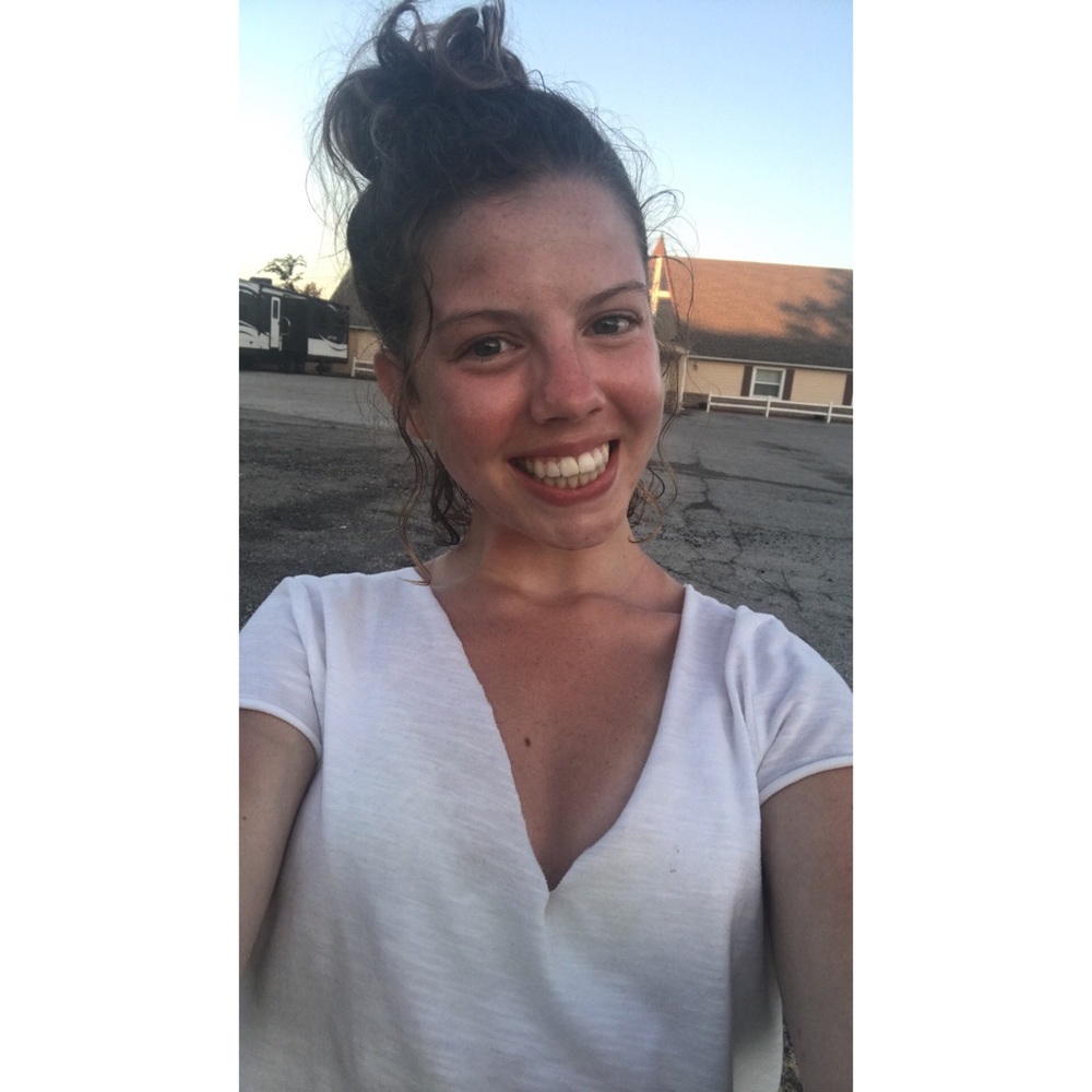 Meet your Posher, Kendra